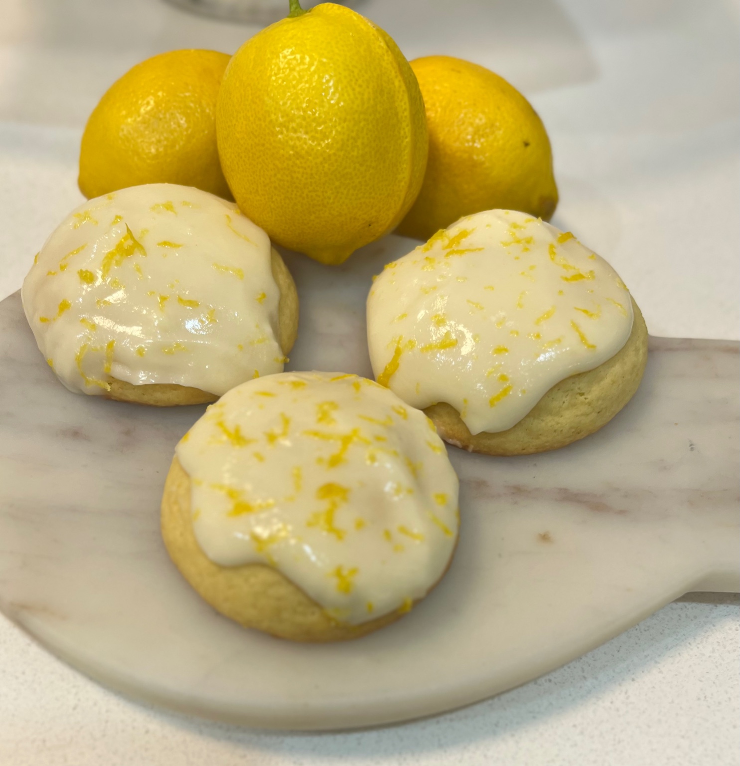 Lemon Shortbread with fresh zest
